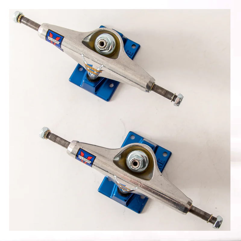 Trucks Venture V Lights Crest Plata / Azul 5.8